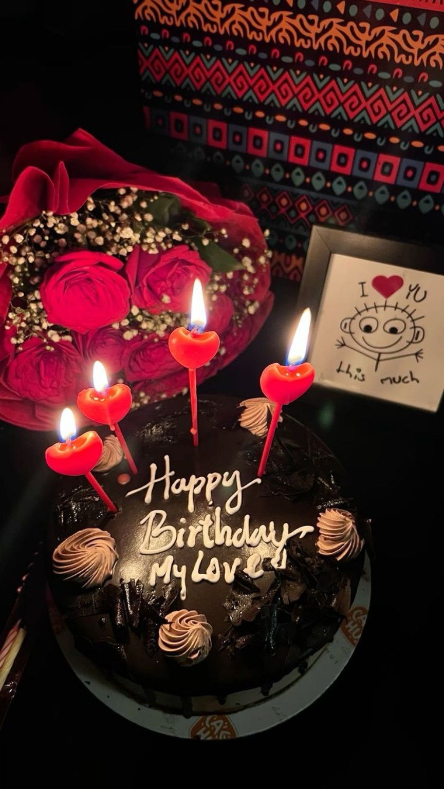 Romantic birthday cake